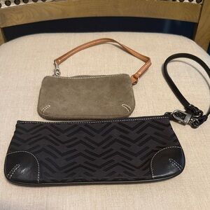 Black and Tan Women's Wristlet Lot